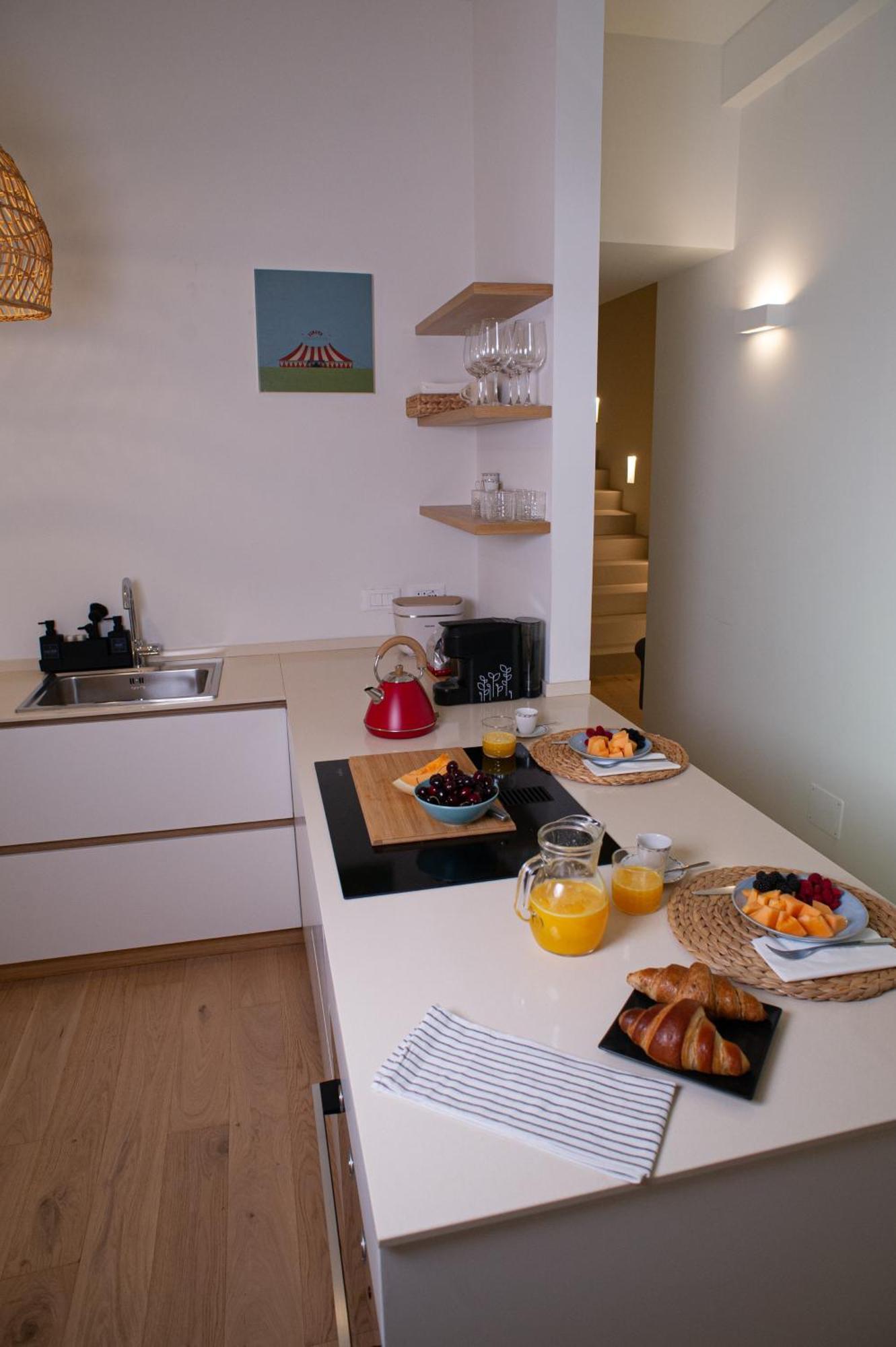 Appartamento Varanini Luxury Double Bedroom Two And Sauna Milano